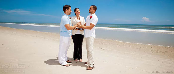 Featured image of post 阿鲁巴议会批准同性民事结合法案