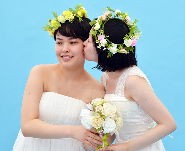 Featured image of post 日媒：拉拉比Gay更轻松 直男最抵触同性恋(图)