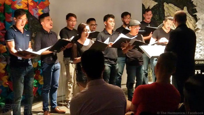 Featured image of post 香港同志合唱团用音乐凝聚LGBT(图)